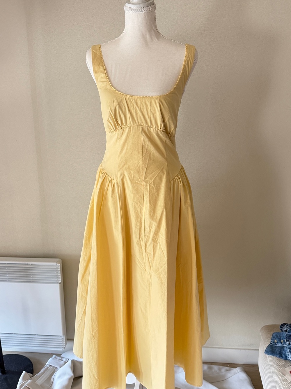 Yellow Sleeveless No bra Midi Dress